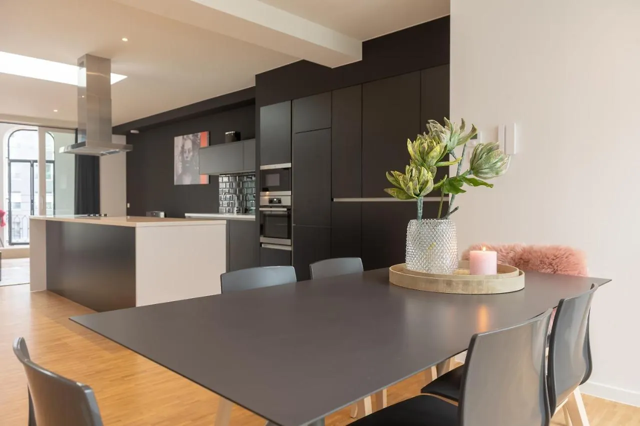 Smartflats - Old Town Antwerp Apartment 0*,